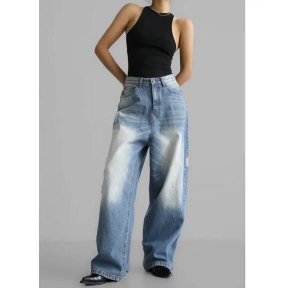 The Frankie Shop Tanner Bleach Wide Leg Jeans Worn Wash Denim Pants NWOT M - Picture 1 of 10